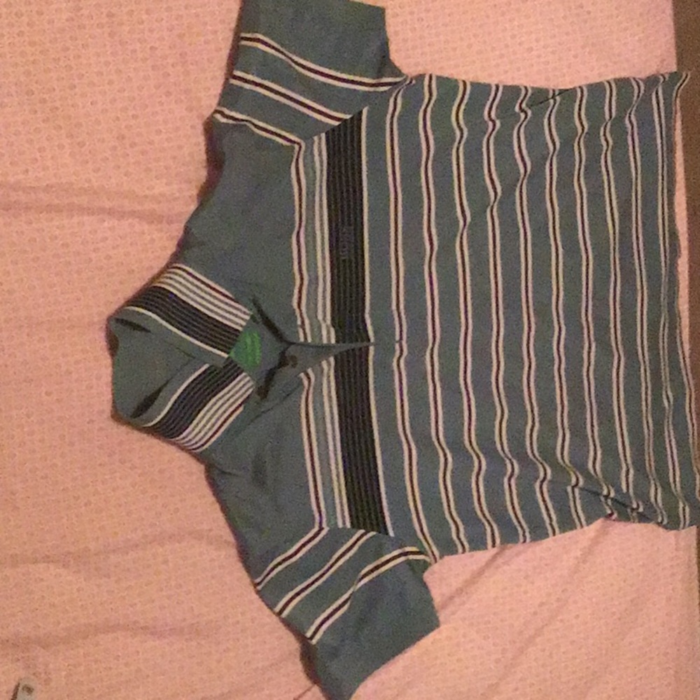 Men’s regular fit Hugo Boss collared shirt.
